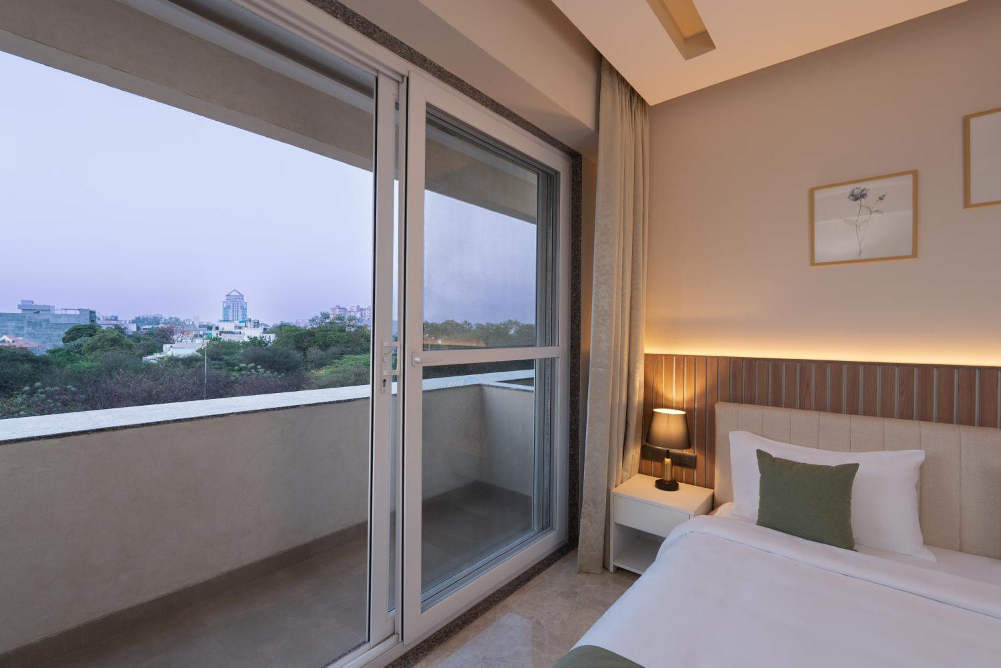Foxtrail, Sector 42 - Am Hotel Kollection Gurgaon Buitenkant foto
